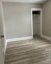 56 Kemp St in Pontiac, MI - Building Photo - Building Photo