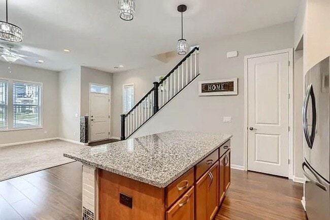 11297 81st Wy N in Maple Grove, MN - Building Photo - Building Photo