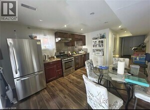 921 Audrey Pl in Kitchener, ON - Building Photo - Building Photo