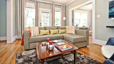 800 Magnolia Ave in Charlotte, NC - Building Photo - Building Photo