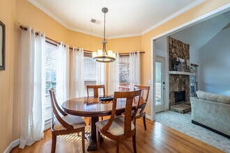 11 Limerick Ct in Cartersville, GA - Foto de edificio - Building Photo