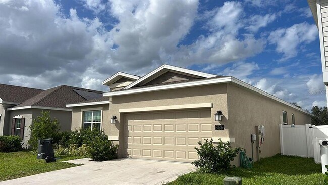 836 Daring Dr in Davenport, FL - Building Photo - Building Photo