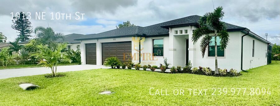 1013 NE 10th St in Cape Coral, FL - Building Photo