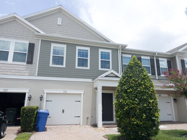 173 Mitchell Crk Wy in Oviedo, FL - Building Photo - Building Photo