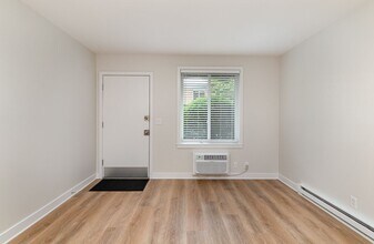 3600 Hillsboro Pike in Nashville, TN - Building Photo - Building Photo