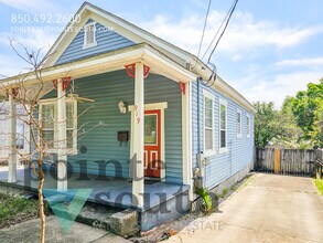 919 E La Rua St in Pensacola, FL - Building Photo - Building Photo