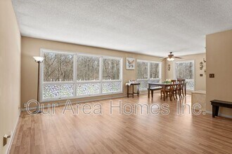 4850 McAllister Ave NE in Saint Michael, MN - Building Photo - Building Photo