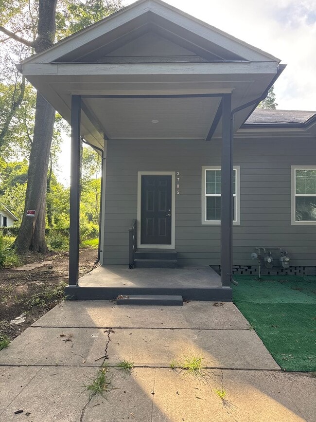 property at 2705 Gordon Ave