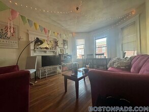 5 Harvard Terrace, Unit 2 in Boston, MA - Building Photo - Building Photo