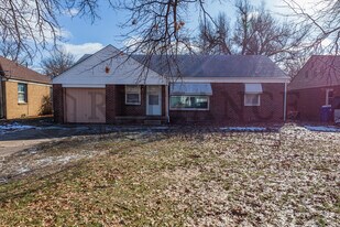 628 S Mission Rd in Wichita, KS - Building Photo