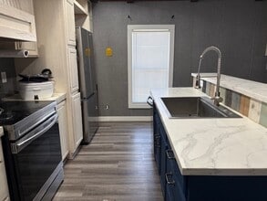 14525 Oak Hill Ln in Navasota, TX - Building Photo - Building Photo