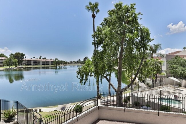 11666 N 28th Dr in Phoenix, AZ - Building Photo - Building Photo