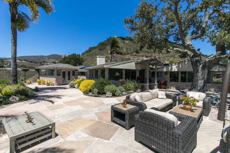 114 Story Rd in Carmel Valley, CA - Building Photo