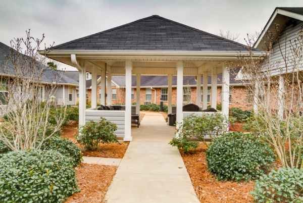 Marigold Place in Alexandria, LA - Building Photo