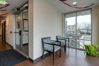 City Place in Milwaukee, WI - Building Photo - Interior Photo