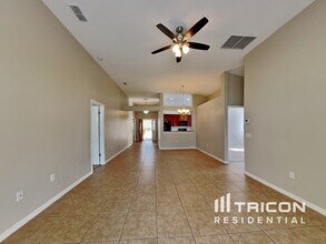 2420 Deer Creek Blvd in St. Cloud, FL - Building Photo - Building Photo