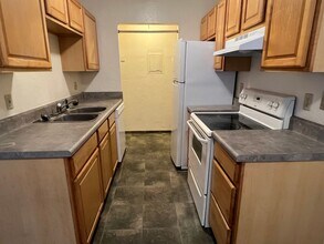 2626 SW 31st Pl in Gainesville, FL - Building Photo - Building Photo