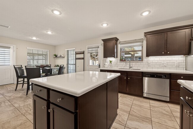 property at 6546 Grapevine Bend