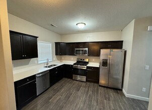 3763 W Drexler Dr in Lehi, UT - Building Photo - Building Photo