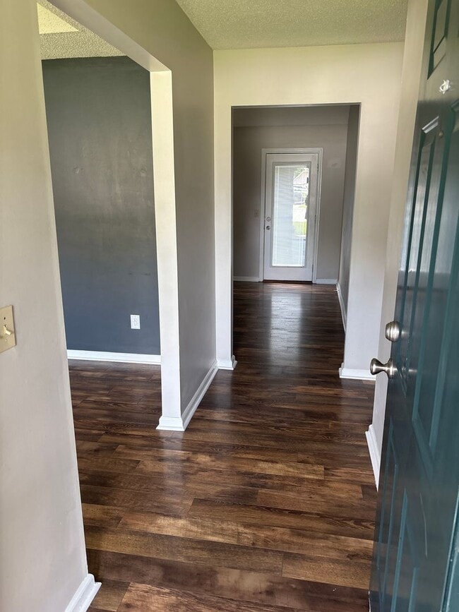 1313 Crossgate Ct in Hinesville, GA - Building Photo - Building Photo