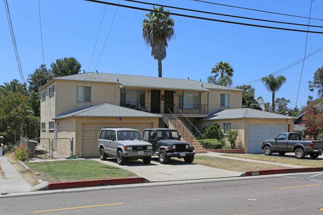 5036-5042 Guava Ave in La Mesa, CA - Building Photo