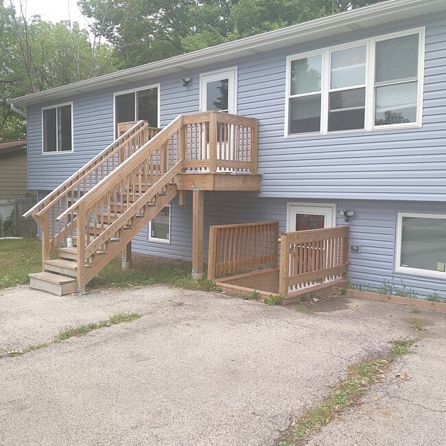 property at 37483 Illinois Rte 59