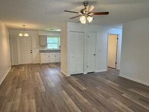 9 Hemlock Circle Ter in Ocala, FL - Foto de edificio - Building Photo