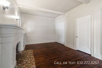 1618 W Kings Hwy in San Antonio, TX - Foto de edificio - Building Photo