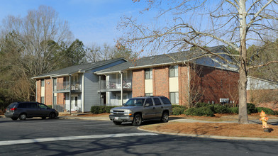 Castlewood Apartments in Winnsboro, SC - Building Photo - Building Photo