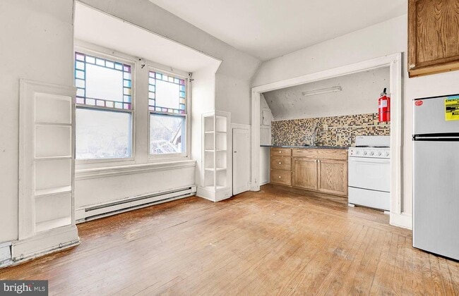 1020 W Main St in Norristown, PA - Building Photo - Building Photo