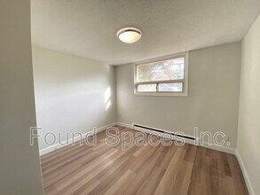 280 Lorne Ave in Kitchener, ON - Building Photo - Building Photo