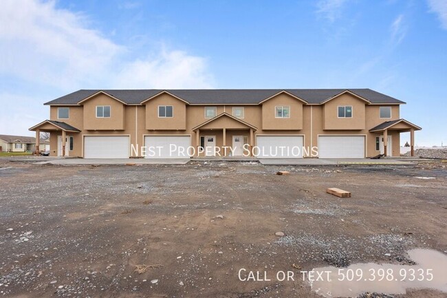 7622 McDougall - in Moses Lake, WA - Building Photo - Building Photo