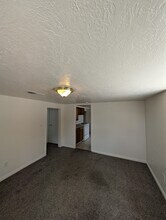 166 Washington Ave, Unit 1-2 in Pocatello, ID - Building Photo - Building Photo