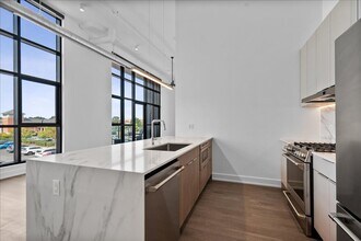 728 Waukegan Rd in Deerfield, IL - Building Photo - Building Photo