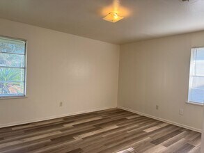 5606 Thrush Dr in Houston, TX - Building Photo - Building Photo