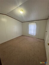 260 Elm Dr in McQueeney, TX - Building Photo - Building Photo