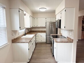 6690 W 84th Way in Arvada, CO - Building Photo - Building Photo