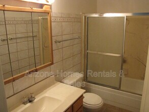 302 N Banff Ave in Tucson, AZ - Building Photo - Building Photo