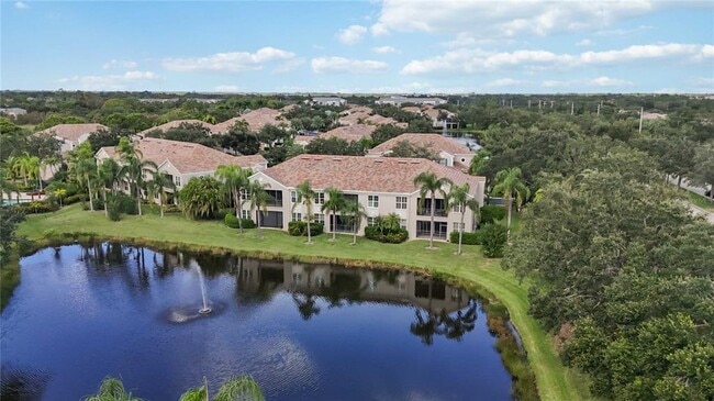 5290 Descanso Ct in Sarasota, FL - Foto de edificio - Building Photo