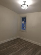 909 Laguna St, Unit B in Santa Barbara, CA - Building Photo - Building Photo