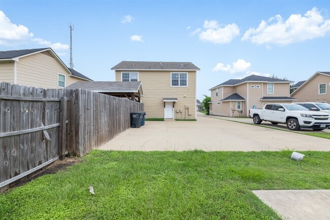property at 2610 Mandi Ct