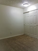 Hidden Villa in Portland, OR - Building Photo