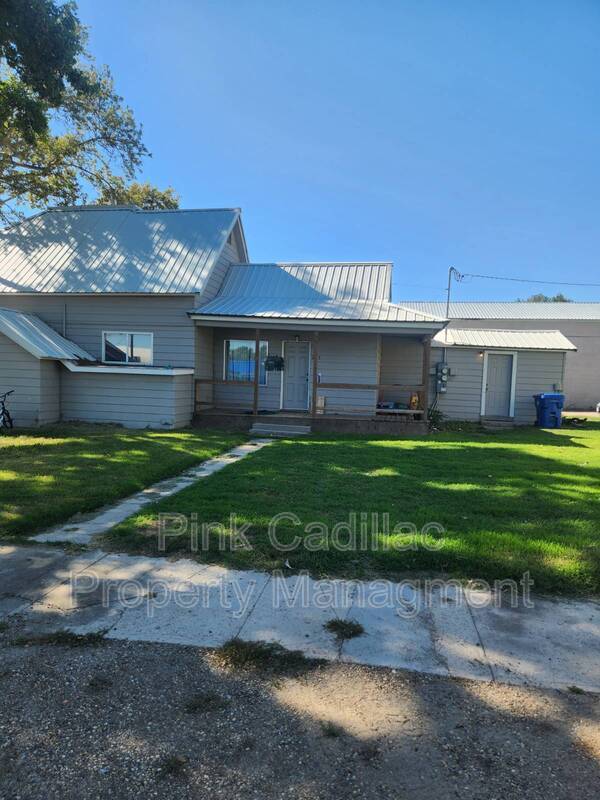 property at 311 E Grove Ave