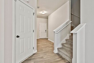 5037 Pioneer Pkwy in Mcdonough, GA - Building Photo - Building Photo