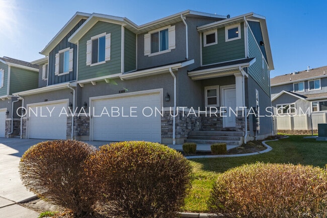 8209 N Cedar Springs Rd in Eagle Mountain, UT - Building Photo - Building Photo