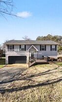 5103 High St in Collegedale, TN - Building Photo