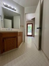 763 E Robin Ln in Fresno, CA - Building Photo - Building Photo