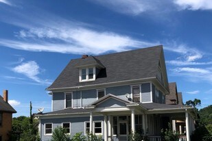 417 Grove Ave Apartments