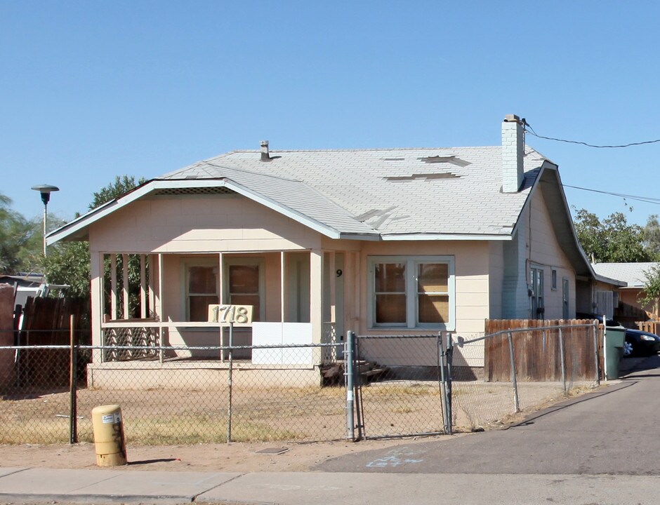 1718 N 26th Pl in Phoenix, AZ - Building Photo