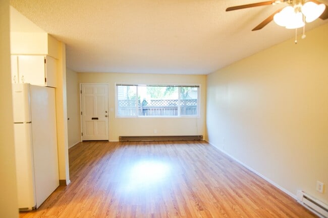 2612 NE Clackamas St in Portland, OR - Building Photo - Building Photo